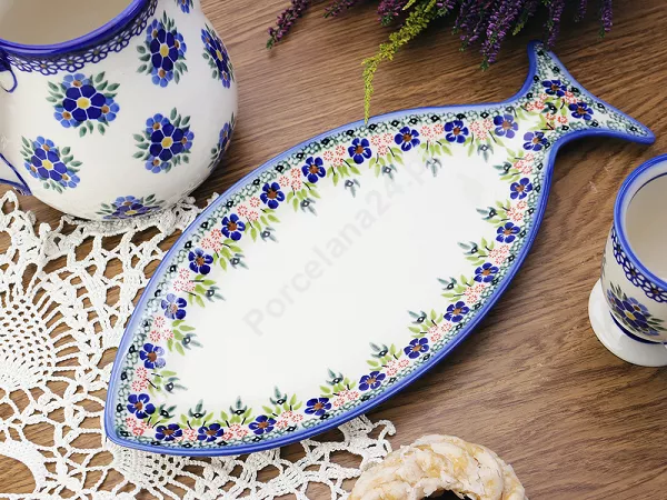 Półmisek do ryb 37 cm Bolesławiec - Mariańska Koronka Półmisek do ryb 37 cm Bolesławiec - Mariańska Koronka
