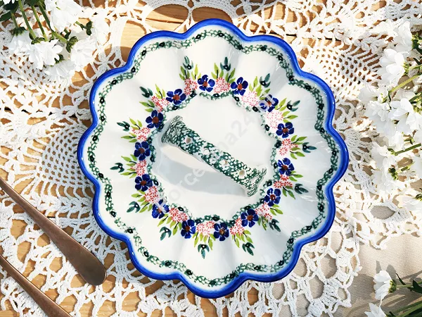 Półmisek do jaj 22 cm z uchwytem Bolesławiec - Mariańska Koronka Półmisek do jaj 22 cm z uchwytem Bolesławiec - Mariańska Koronka