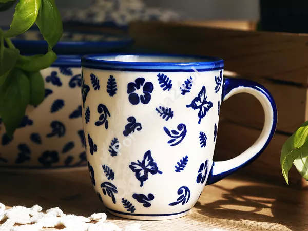 Kubek 0,3 L Bolesławiec - Niebieskie Motyle Kubek 0,3 L Bolesławiec - Niebieskie Motyle